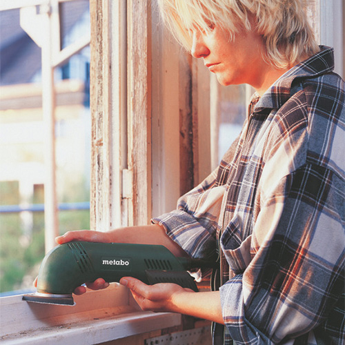 سنباده سه گوش 300 وات متابو مدل DSE 300 intec